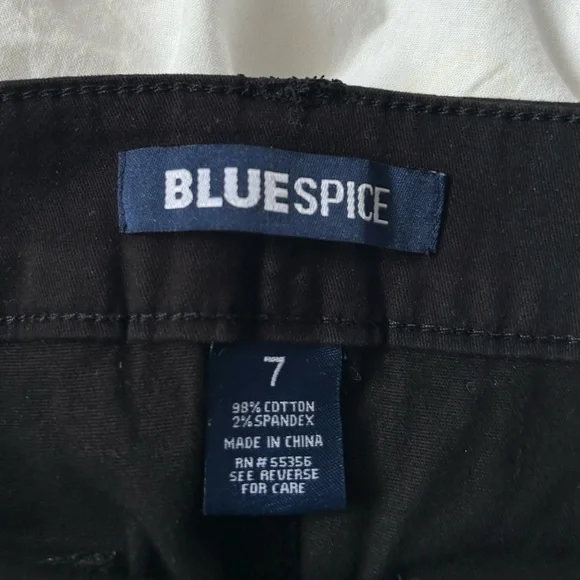 Women’s Black Cargo Skirt Size 7 Festival American Pockets NWOT - Picture 3 of 6